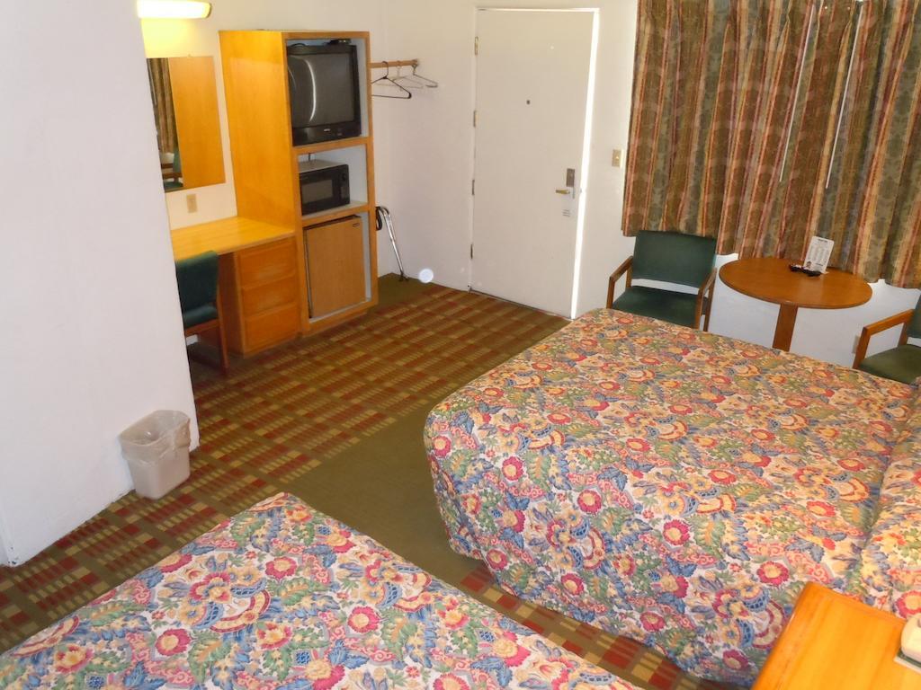Value Inn Fallon Kültér fotó